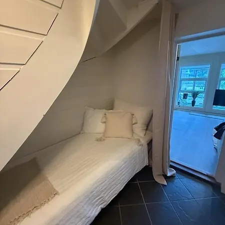 Apartment Sentral, Romslig Og Lys Med Parkering Sandnes (Rogaland)